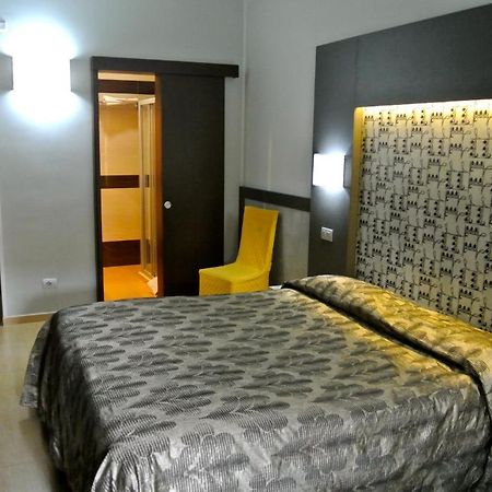 Hotel Dei Mille Rzym Zewnętrze zdjęcie