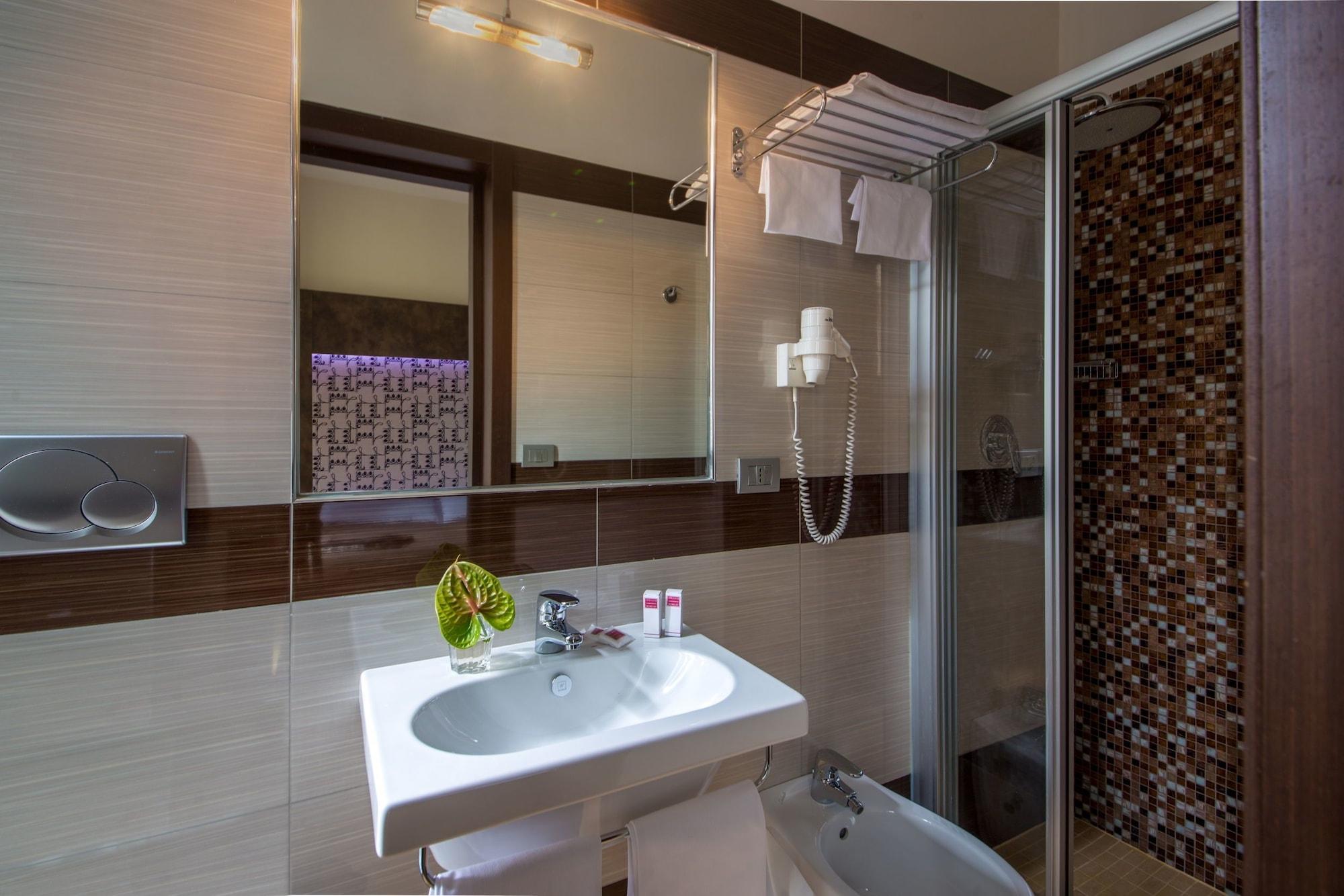 Hotel Dei Mille Rzym Zewnętrze zdjęcie