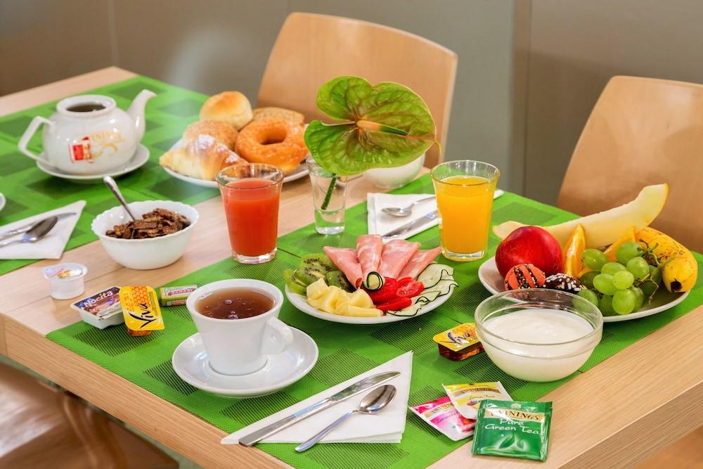 Hotel Dei Mille Rzym Zewnętrze zdjęcie