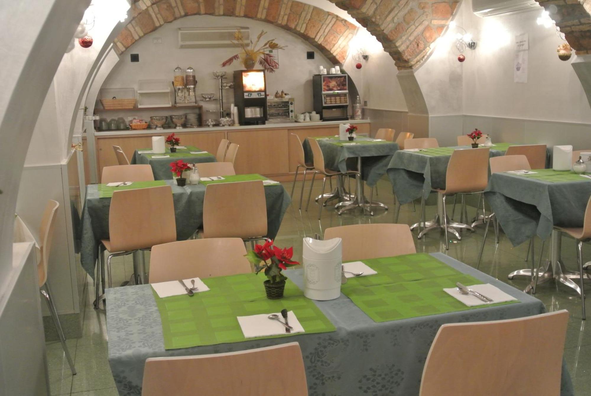 Hotel Dei Mille Rzym Zewnętrze zdjęcie