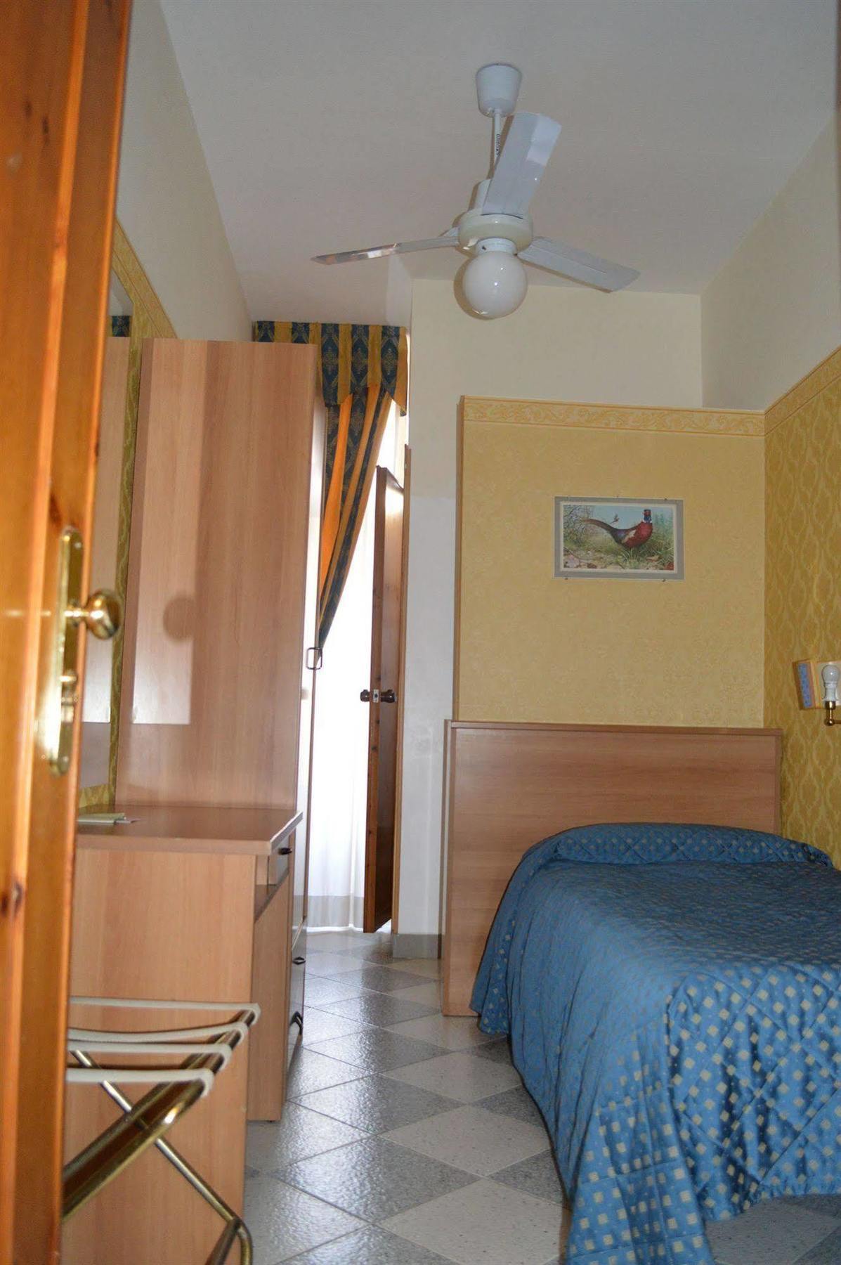 Hotel Dei Mille Rzym Zewnętrze zdjęcie